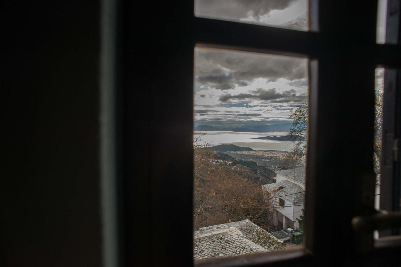 Charis Guesthouse Макрініца Екстер'єр фото